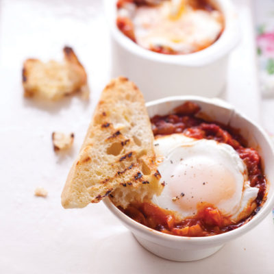 Eggs in tomato sauce