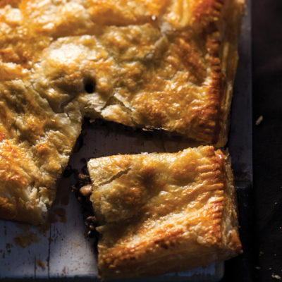 Beef-and-mushroom pie