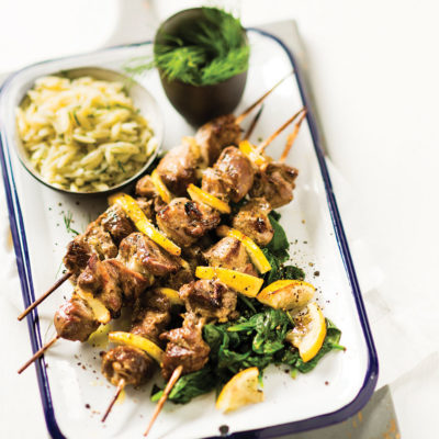 Yoghurt-lamb and lemon on skewers with dill rosmarino pasta