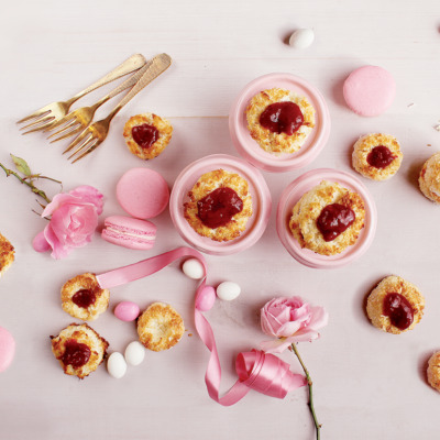 Raspberry-stuffed coconut macaroons