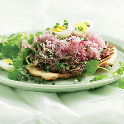 Spring-clean body and mind with these 10 super detox foods