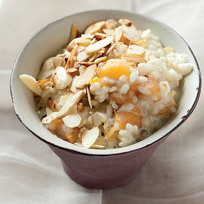 Apricot and vanilla rice pudding