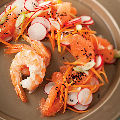 Asian slaw with steamed prawns