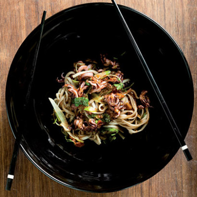 Asian-style udon primavera