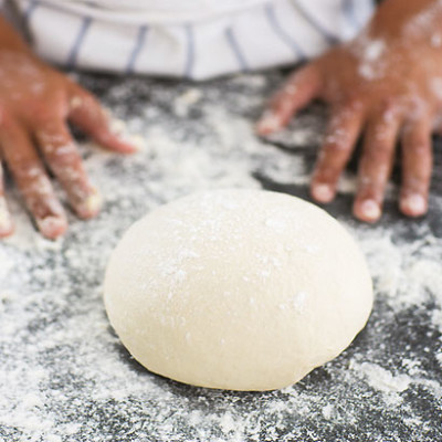 Basic pizza dough