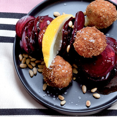 Beetroot carpaccio with Brie fritters