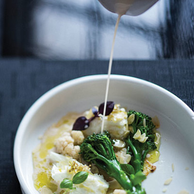 Broccoli with buffalo mozzarella and almond milk