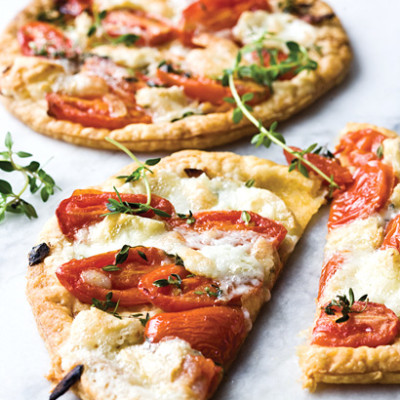 Camembert and tomato tart