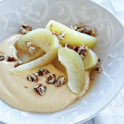 Cashew caramel apple custard