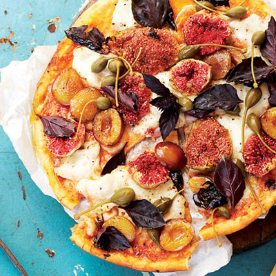Low-carb cauliflower pizza bases