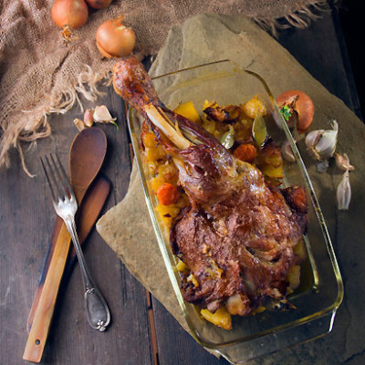 Chilli-and-orange roast leg of lamb