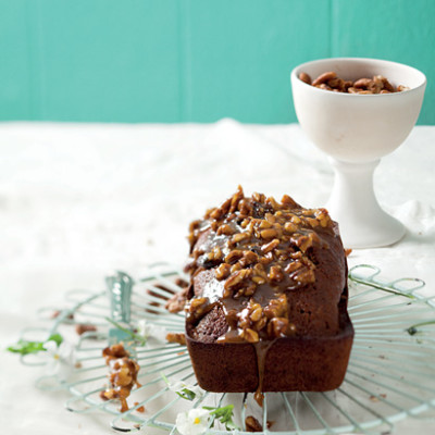 Coffee-and-date cake