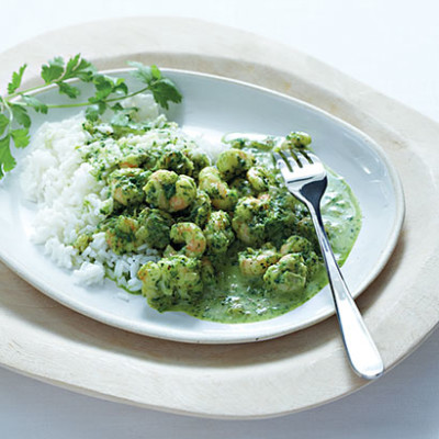 Coriander-chilli prawns