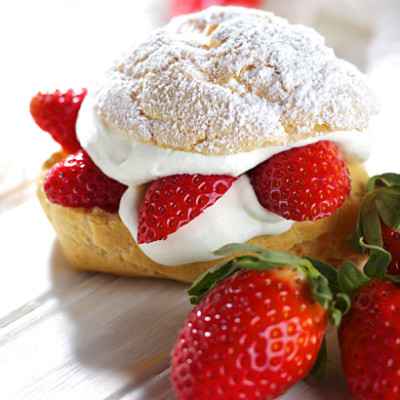 Cream puffs