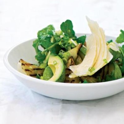 Grilled onion, avocado and parmesan salad