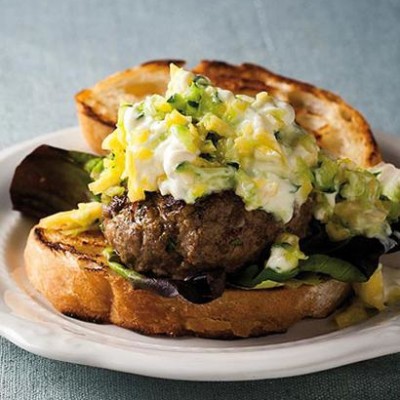 Korma burgers with pineapple raita