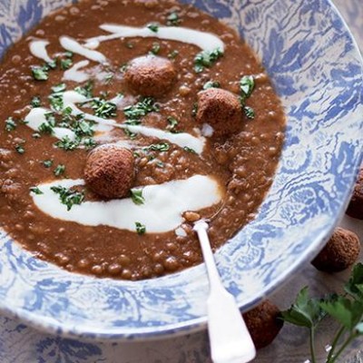 Lentil, tomato and falafel soup