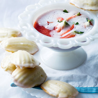 Madeleines with strawberry fizz