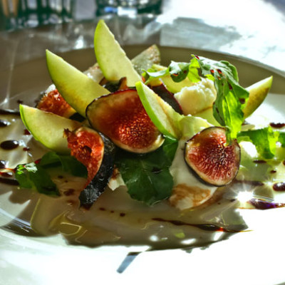 Marinated Buffalo mozzarella and fig salad