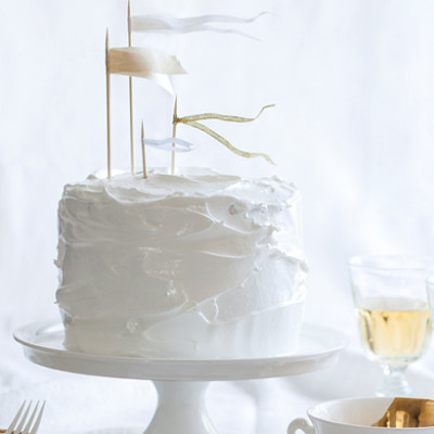 Meringue almond chiffon cake