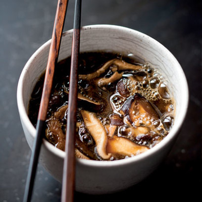 Onion and shiitake hot-and-sour broth