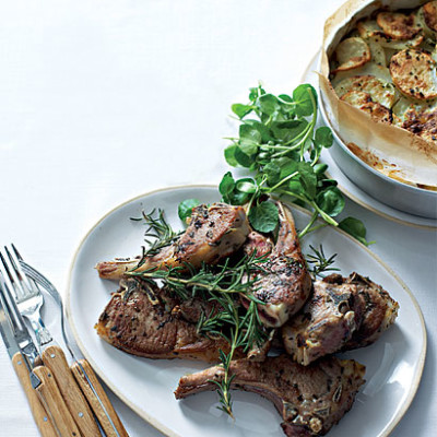 Pan-fried lamb chops with parsley potato cake