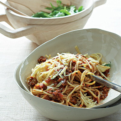 Pasta with mushroom-lentil ragu