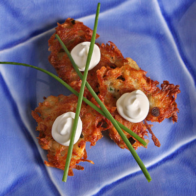 Potato latkes with sour cream and smoked salmon