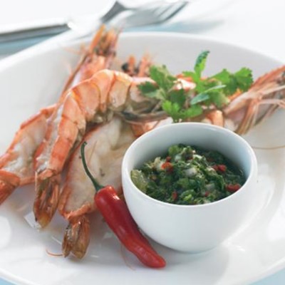 Prawns with Chilean salsa verde