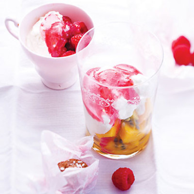 Raspberry and ricotta whip