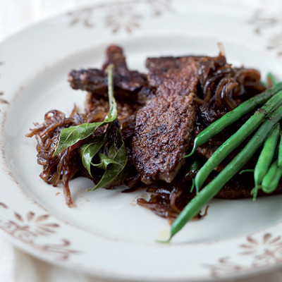 Seared calves liver and onions