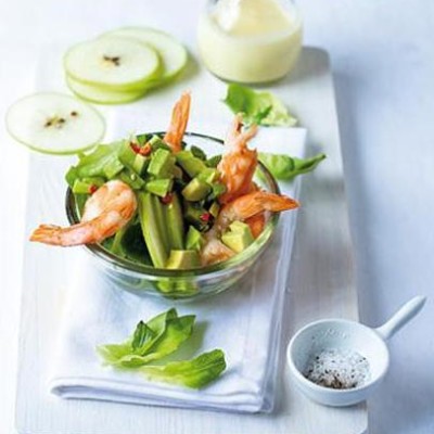 Steamed prawn salad with avocado chilli salsa and lemon aioli