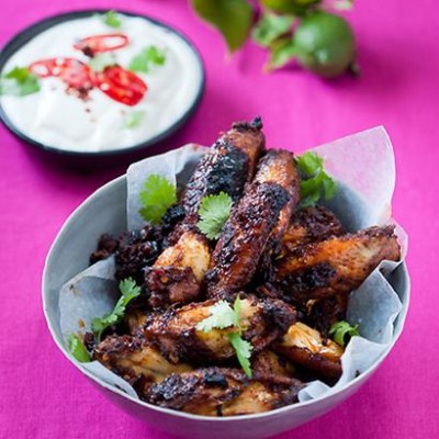 Sticky chicken wings