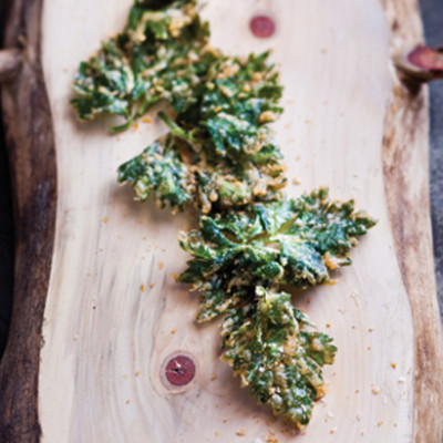 Tempura celery leaves