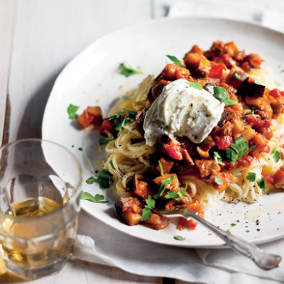 Tomato-brinjal sauce with pasta