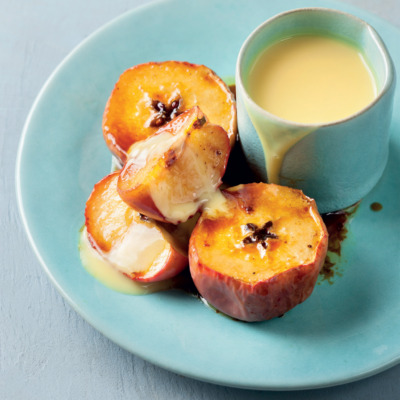 Baked caramelised apples and custard