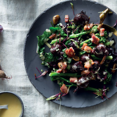 Roast garlic and beetroot salad