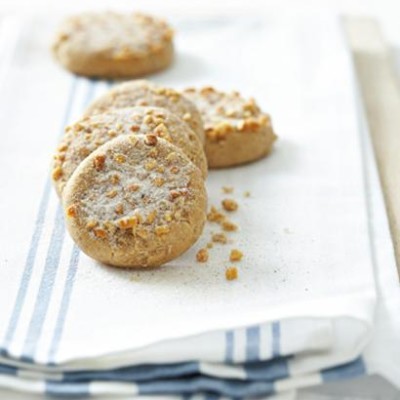 Gran's classic custard cookies