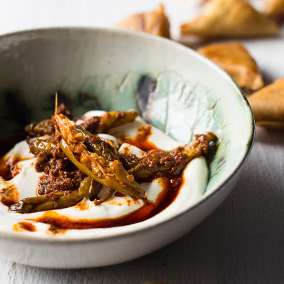 Spiced chilli pickle yoghurt dip