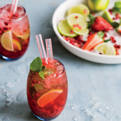 Virgin pomegranate mojito