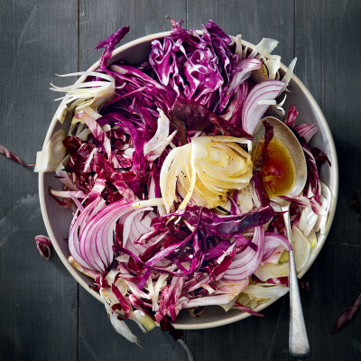 Red cabbage slaw