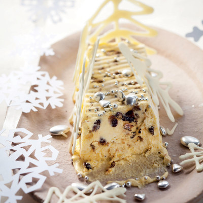 Christmas pudding semifreddo