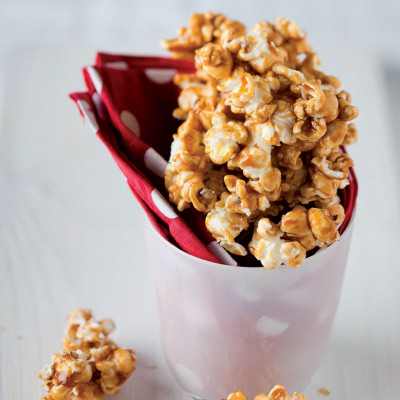 Maple caramel corn