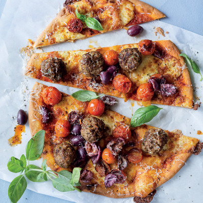 Beef meatball pizza