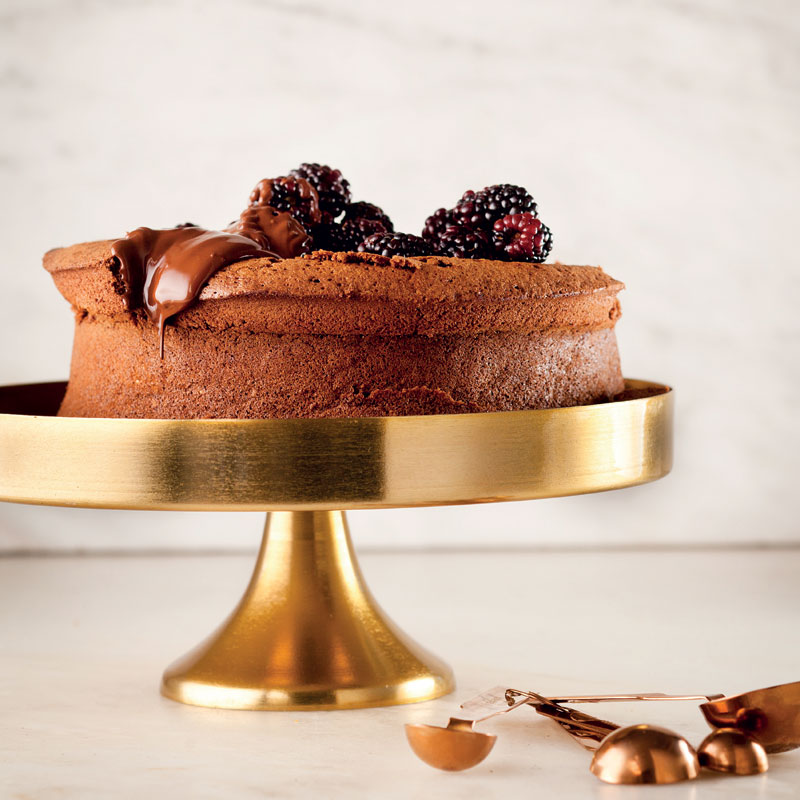 Gluten-and-sugar-free-chocolate-polenta-cake