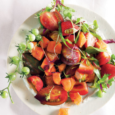 Trout tartare with strawberries and exotic tomatoes