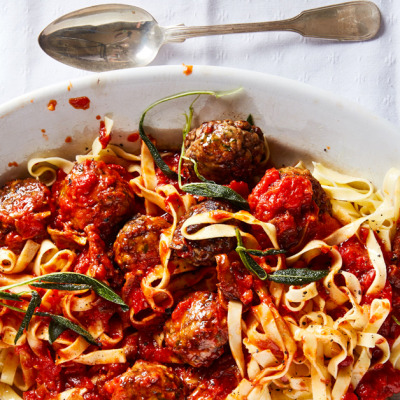 Pork meatballs in tomato sauce