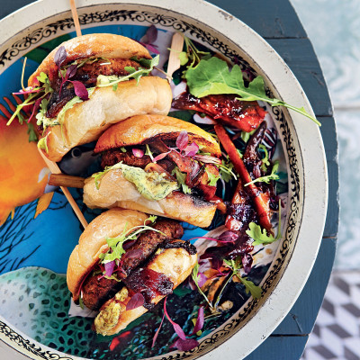 Sweet potato-and-red quinoa burgers with caramelised fennel and onion and dill aïoli