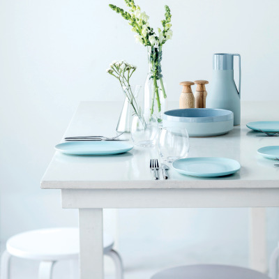 The 8 rules of midweek hosting