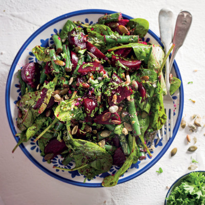 Roast beetroot and pumpkin seed salad